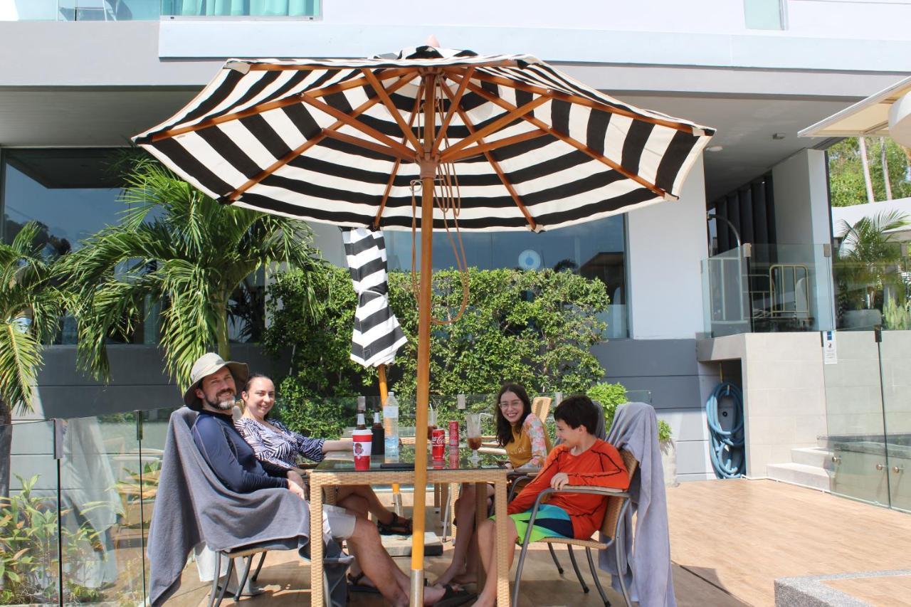 Aparthotel Lets Twin Sands & Spa-sha Extra 4*